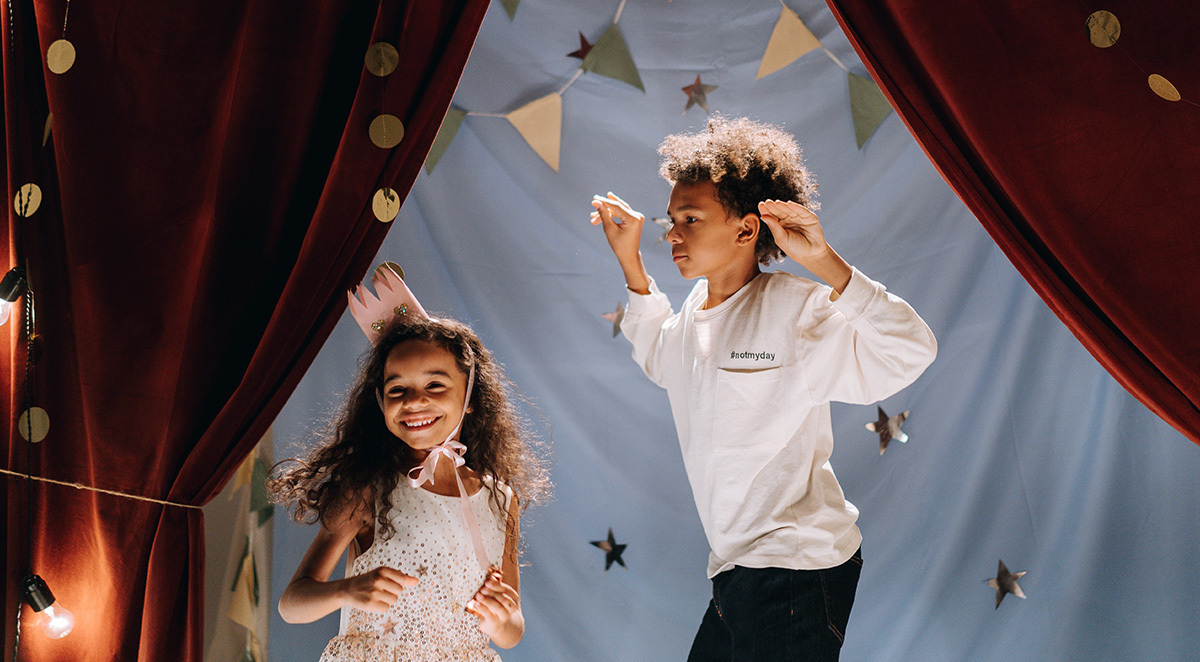 kids benefit from theatre